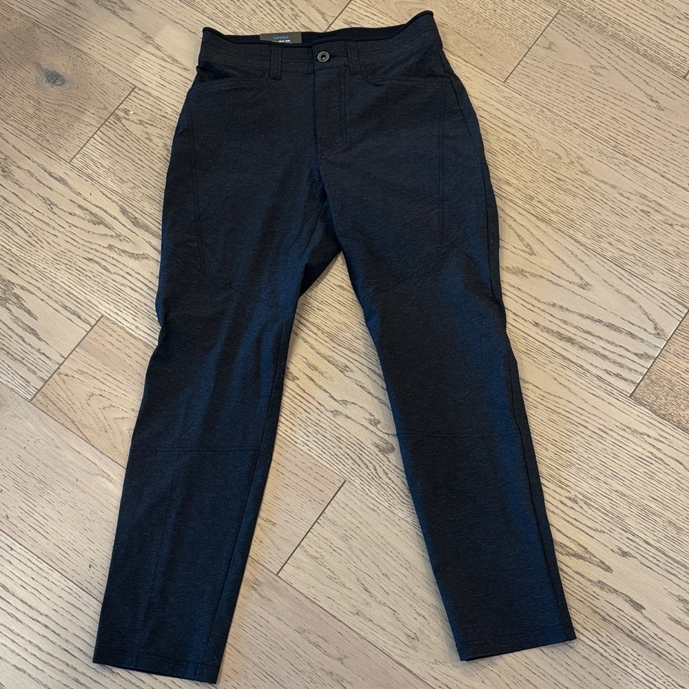 NWT Men’s Kuhl Climbing Pants Sz 28/30